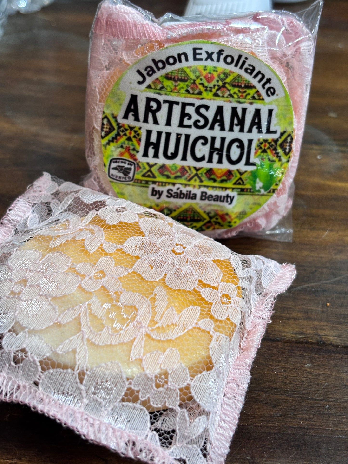 Jabón exfoliante Artesanal Huichole