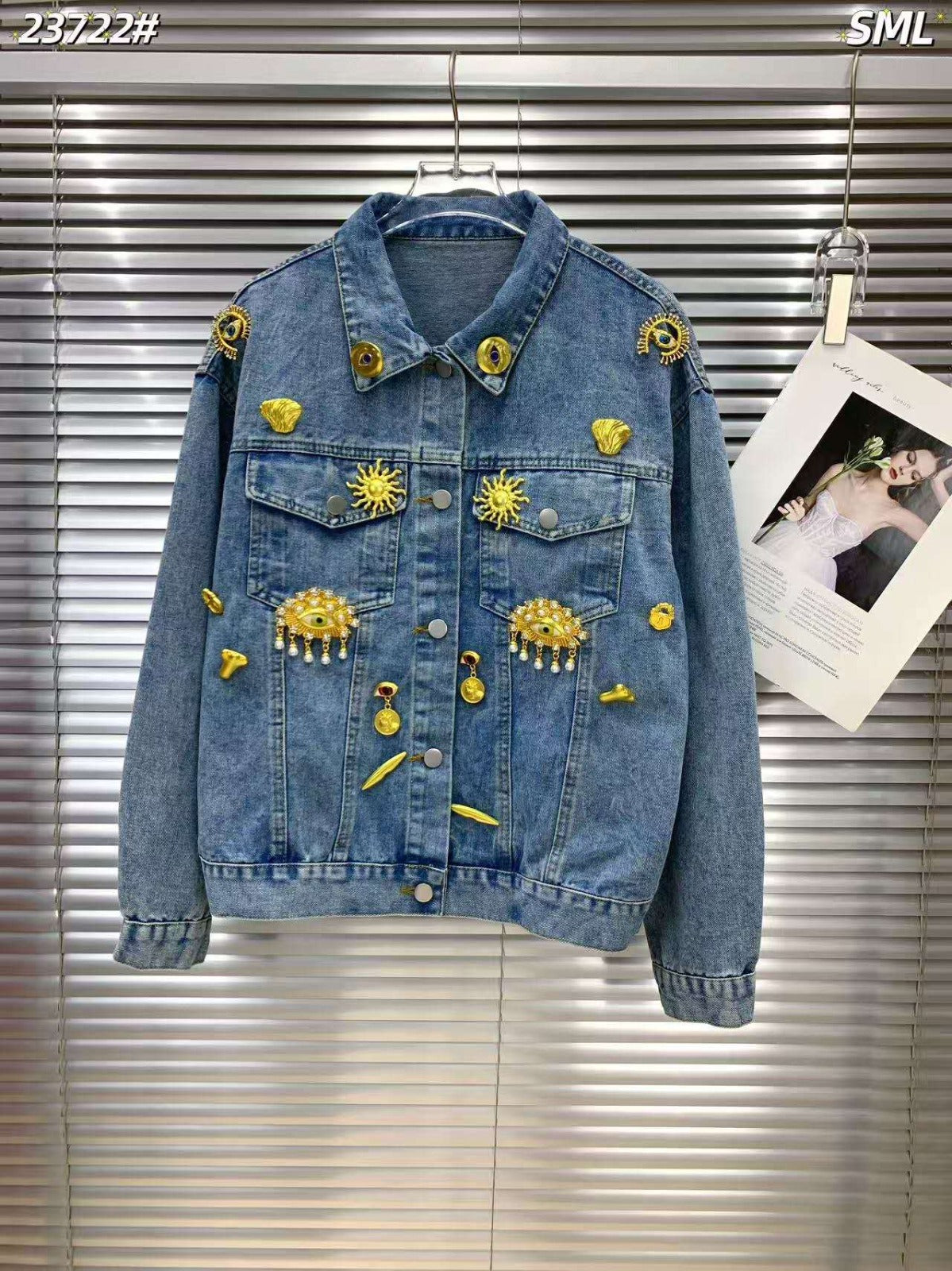 Jacket with pins