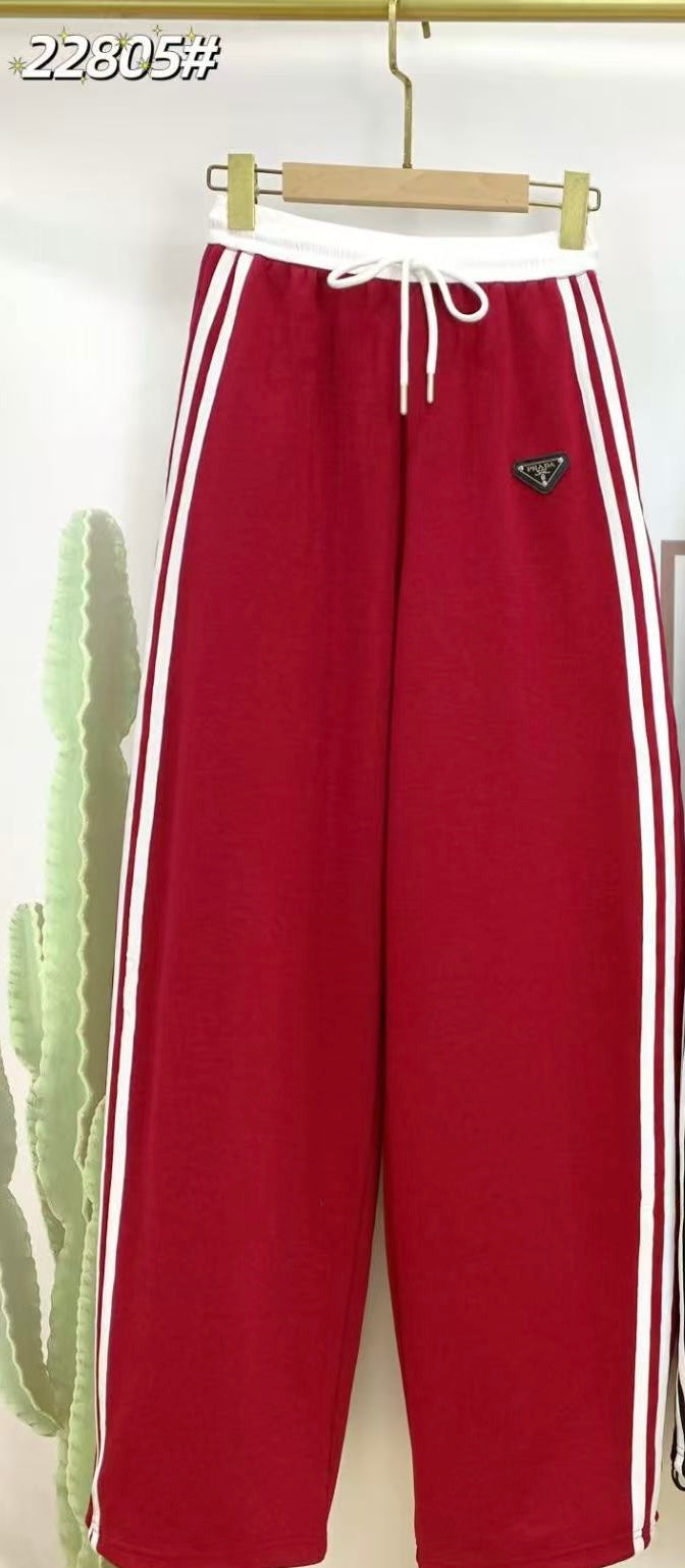 Red pans (palazo)